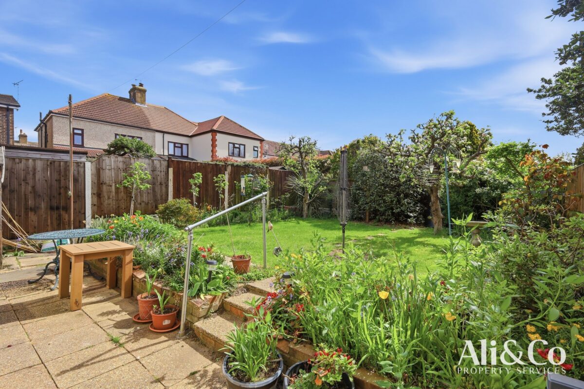 Northolme Close, Grays