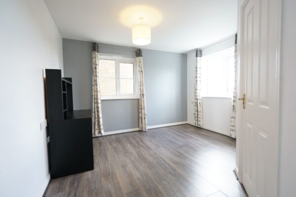 Coniston Avenue, Purfleet