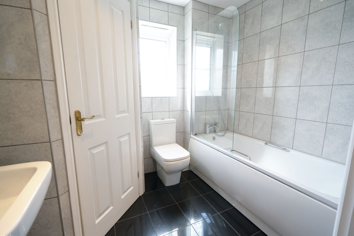 Coniston Avenue, Purfleet