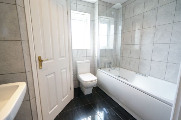 Coniston Avenue, Purfleet