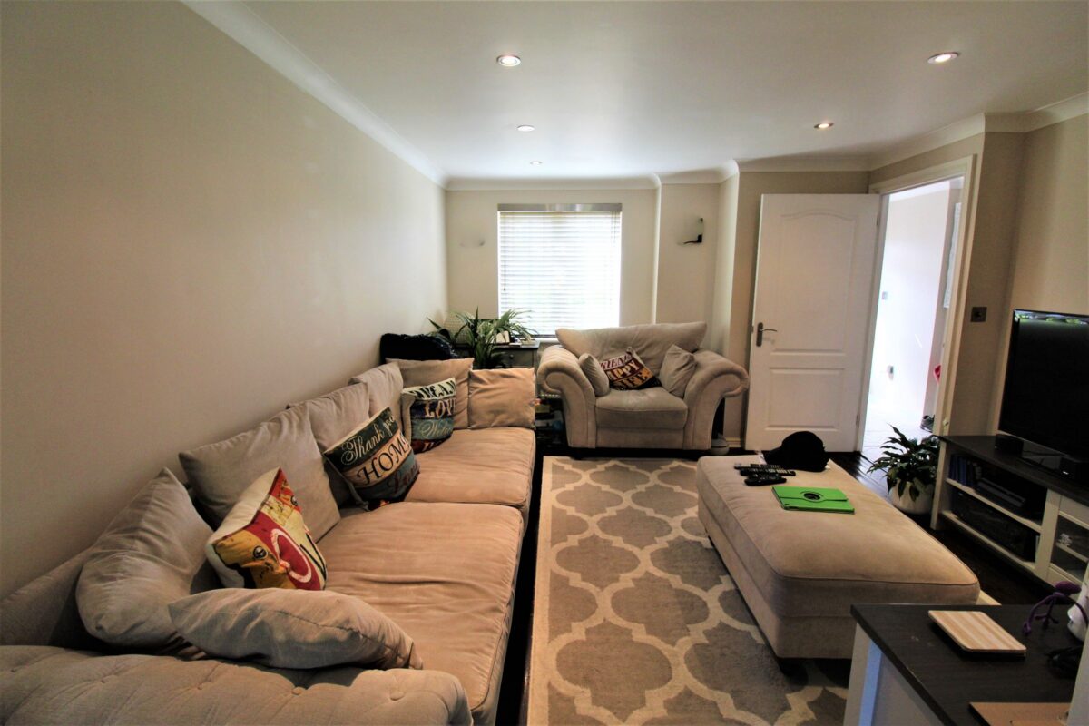 Grenville Road, Chafford Hundred, Grays