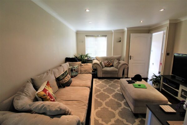 Grenville Road, Chafford Hundred, Grays