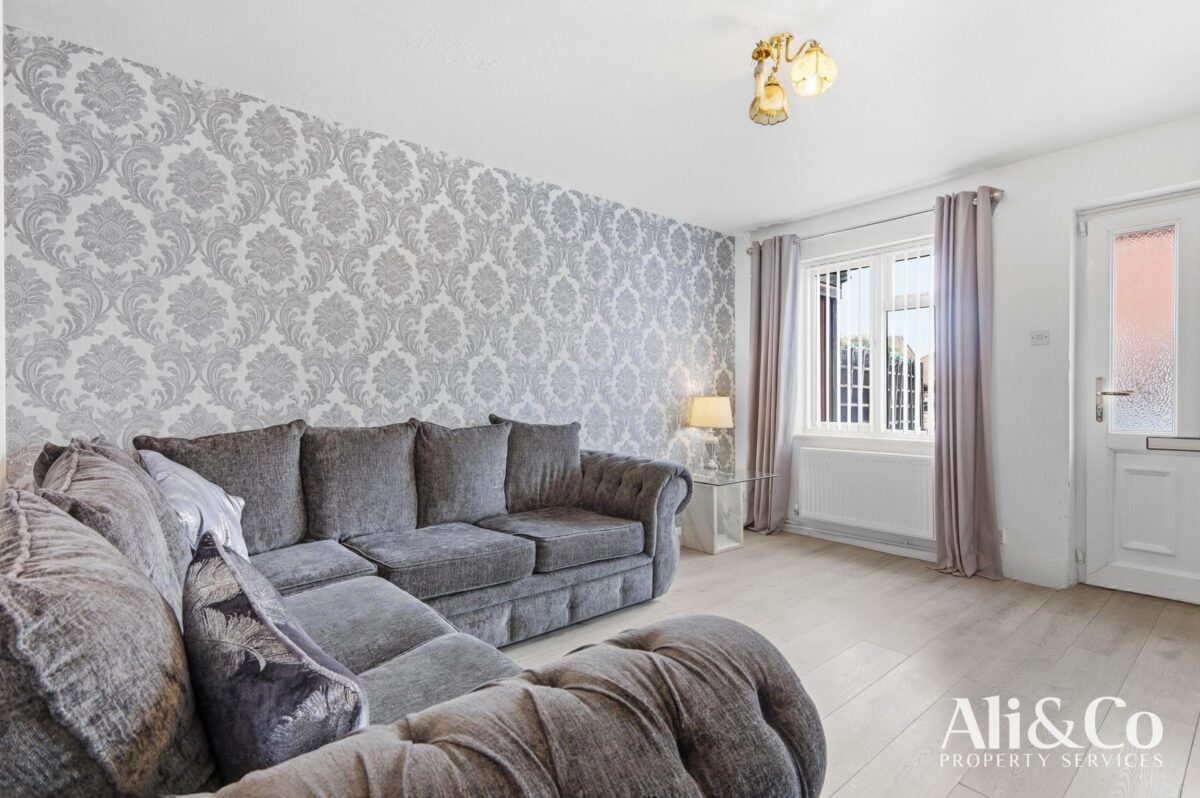 Shaw Crescent, Tilbury