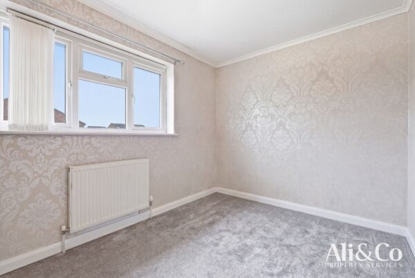 Shaw Crescent, Tilbury