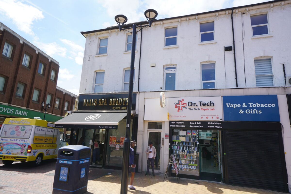 High Street, Grays