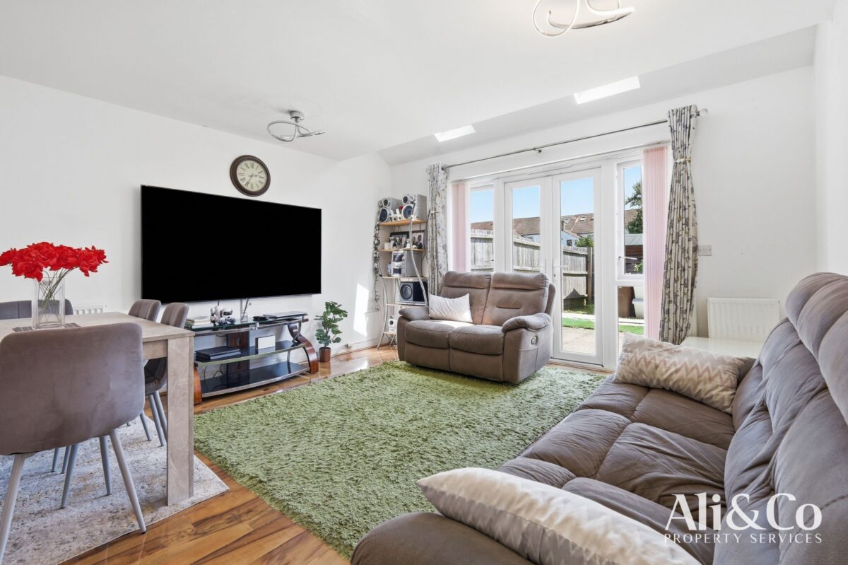 Foxton Road, Grays