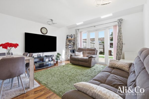 Foxton Road, Grays