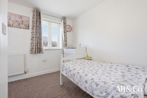 Foxton Road, Grays