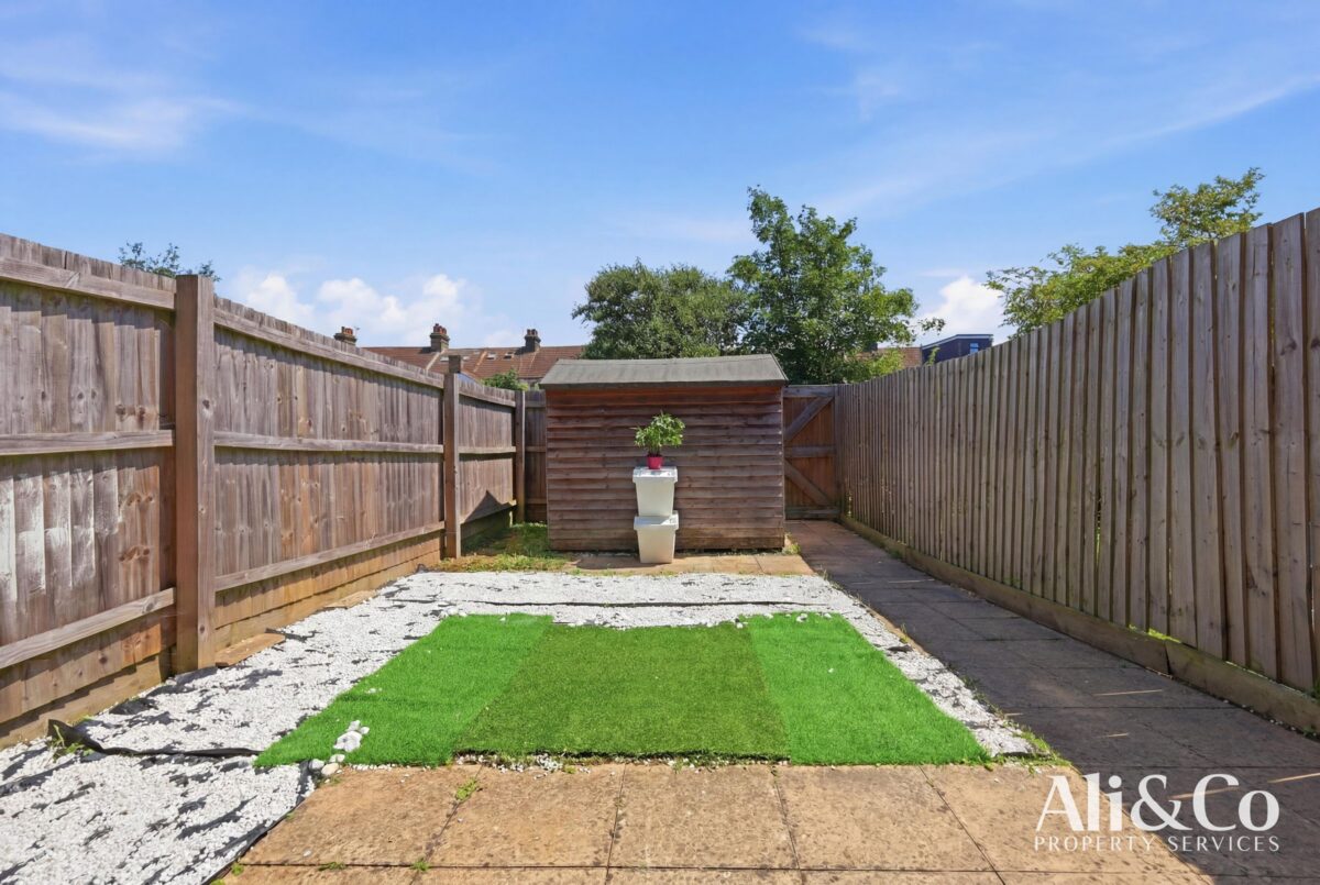 Foxton Road, Grays