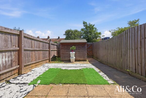 Foxton Road, Grays