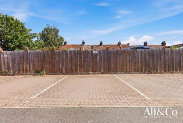 Foxton Road, Grays