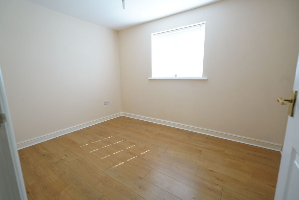 Caspian Way, Purfleet-on-Thames