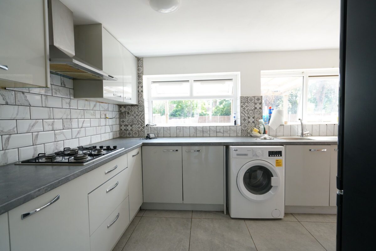 Manser Road, Rainham