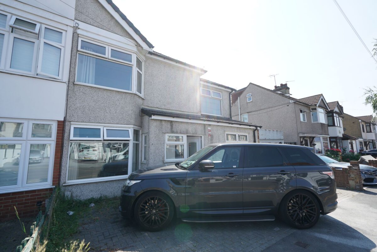 Manser Road, Rainham