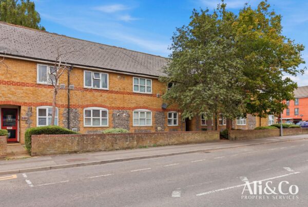 Wharf Road, Grays