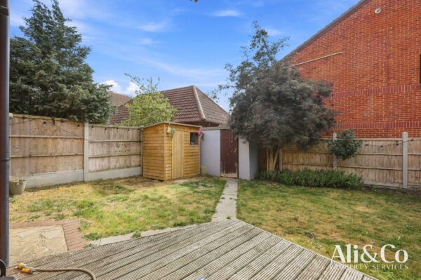 Devereux Road, Grays