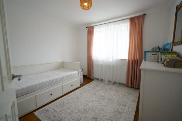 Clarkebourne Drive, Grays