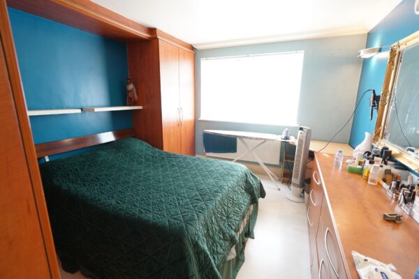 Silverlocke Road, Grays