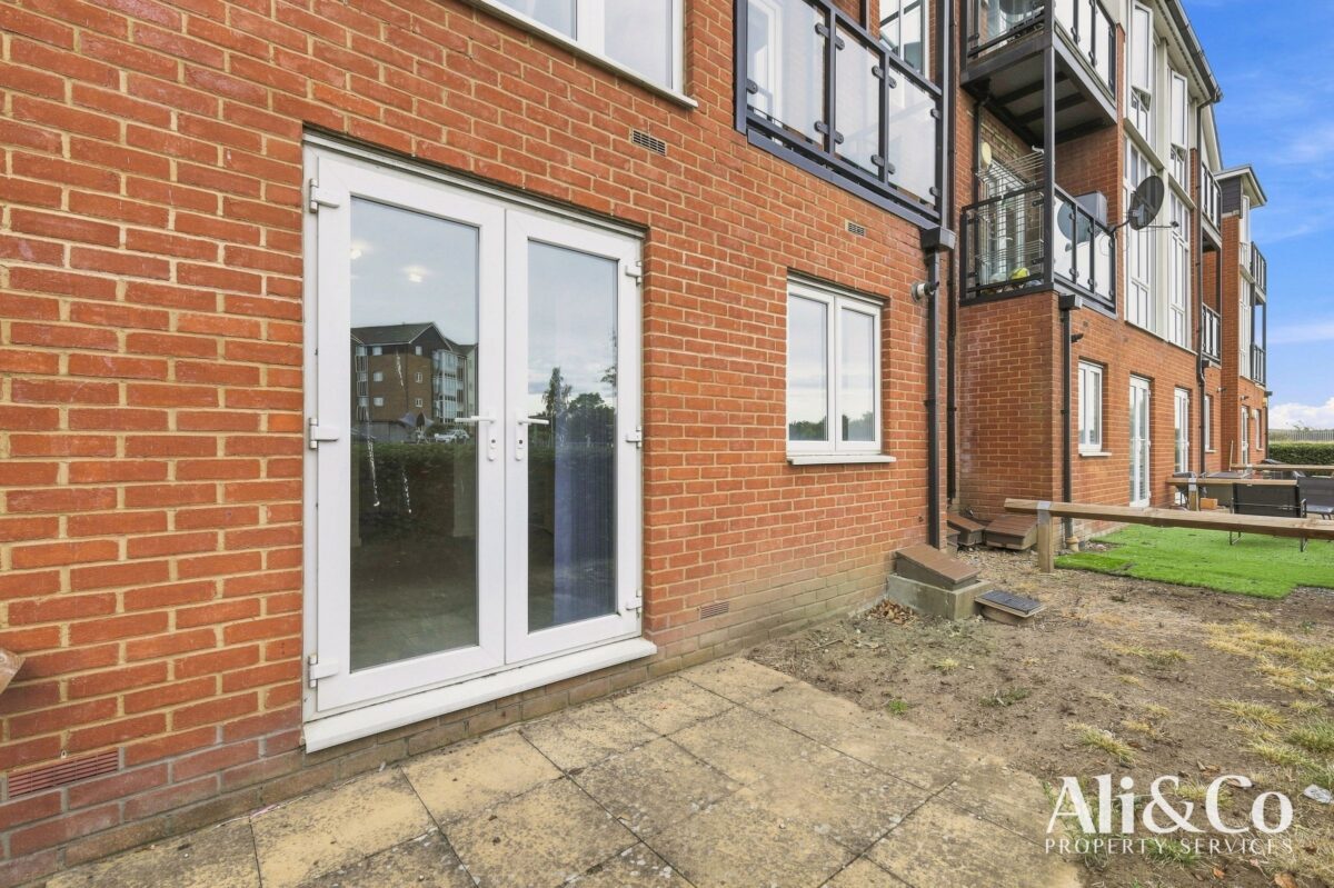 Griffiths Road, Purfleet-on-Thames