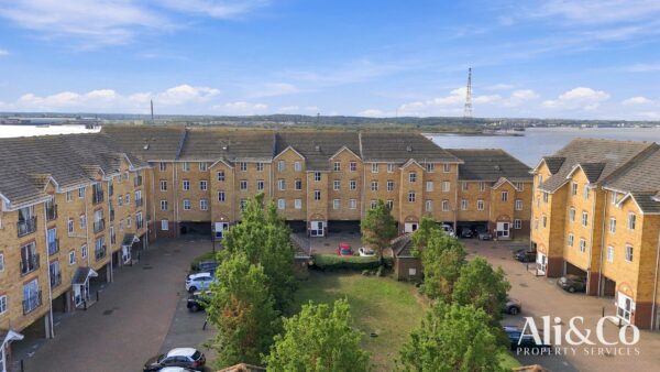 Timber Court, Grays