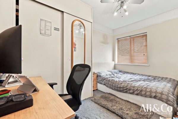 Heathview Road, Grays